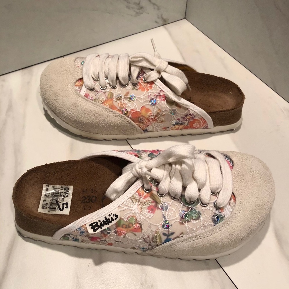 Birkie’s by Birkenstock Lace Clogs